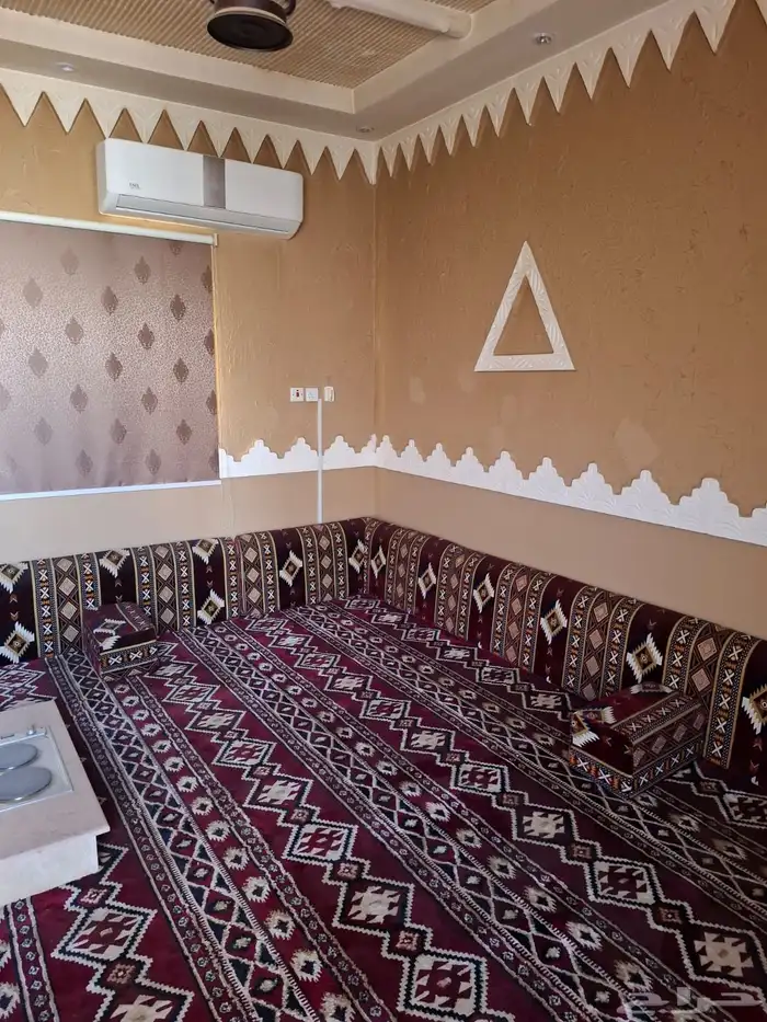 للبيع دور ارضي مع ملحق حي الريان حفر الباطن 3