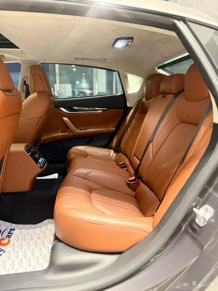 مازيراتي كواتروبورتي 8