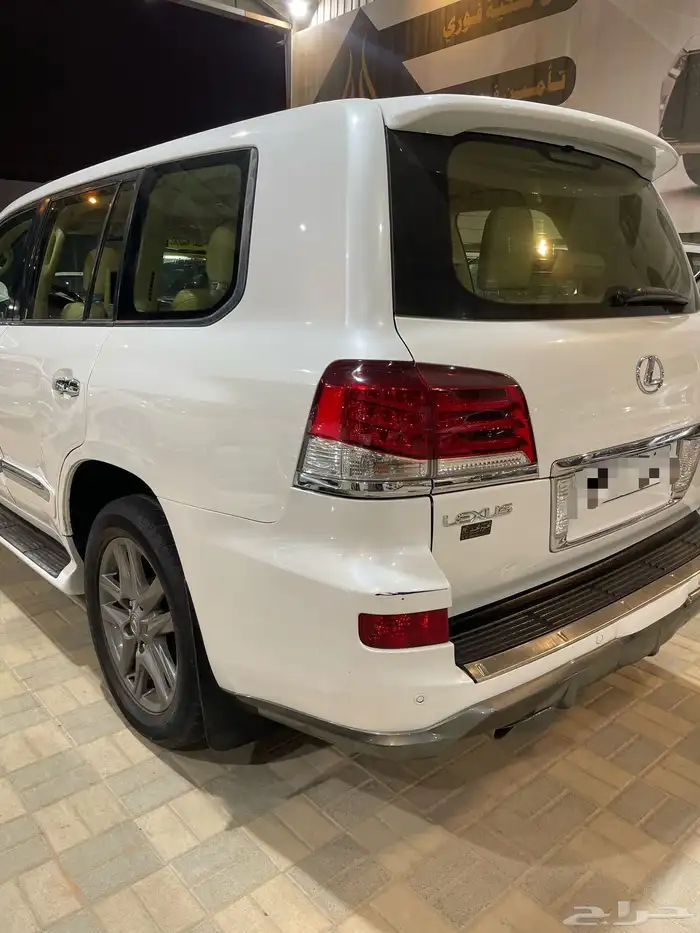 لكزس LX570 2012 5