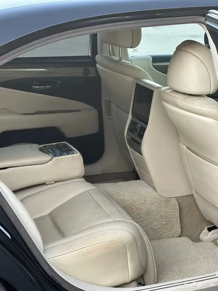 لكزس هايبرد 2010 LS 600 55