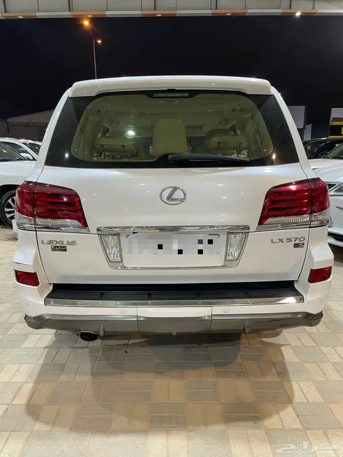 لكزس LX570 2012 3