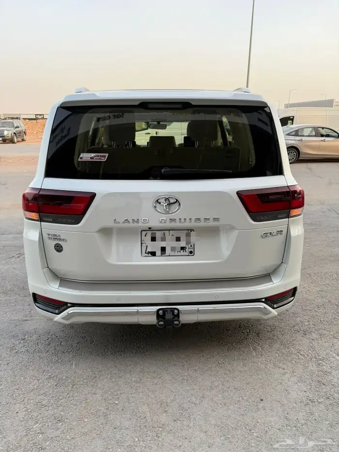 لاندكروزر جي اكس ار 2024رقم 4 6