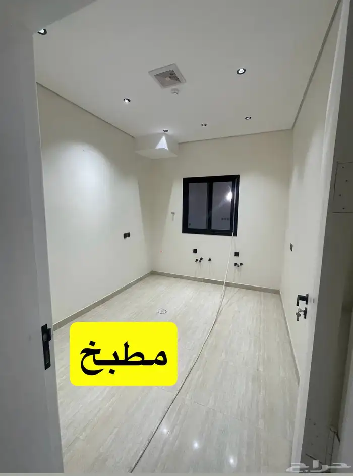 شقة تمليك للبيع العزيزيه 3