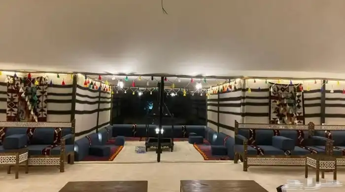 خيام الصقور الملكية 16