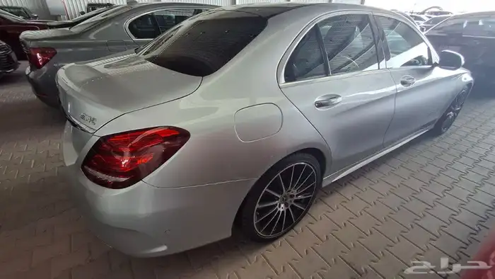 مرسيدس C 2018 مستعمله مفحوصه مضمونه مصينه 2