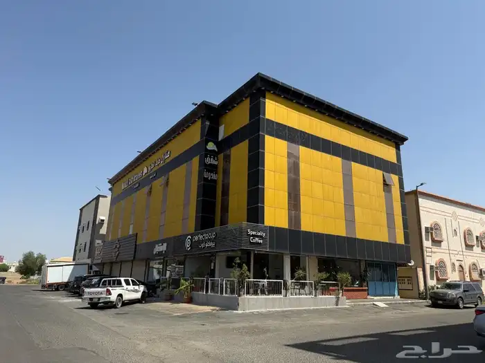 للبيع عمارة تجارية سكنية في الحوية على شارعين 1