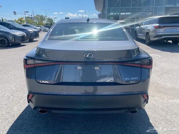 لكزس اي اس لاكجري LEXUS IS 300 LUXURY SEDAN موديل 2021 7