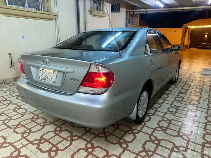 كمري 2005 نضيف جدا 3
