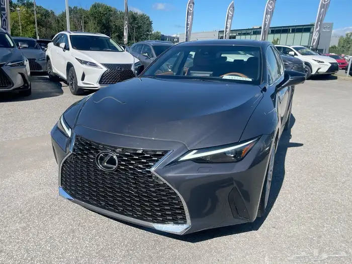 لكزس اي اس لاكجري LEXUS IS 300 LUXURY SEDAN موديل 2021 5