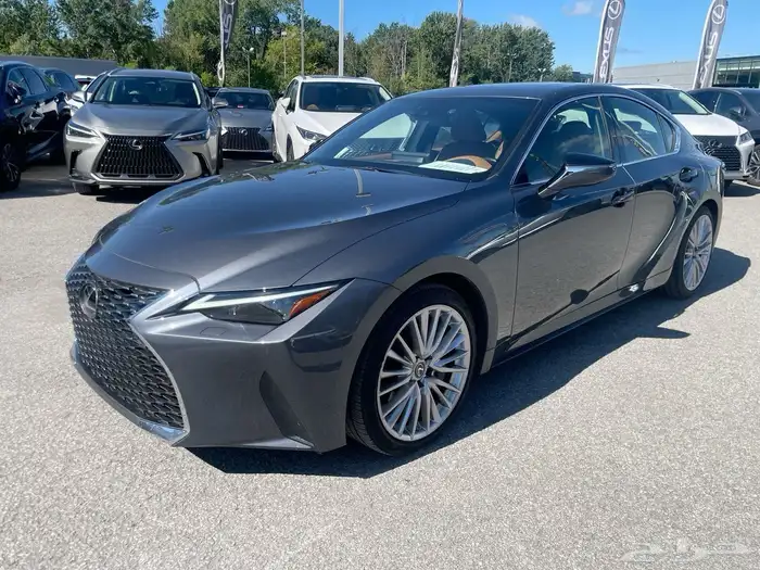 لكزس اي اس لاكجري LEXUS IS 300 LUXURY SEDAN موديل 2021 1