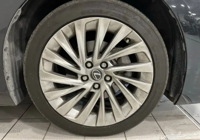 لكزس ES 350 فئة DD موديل 2021 4