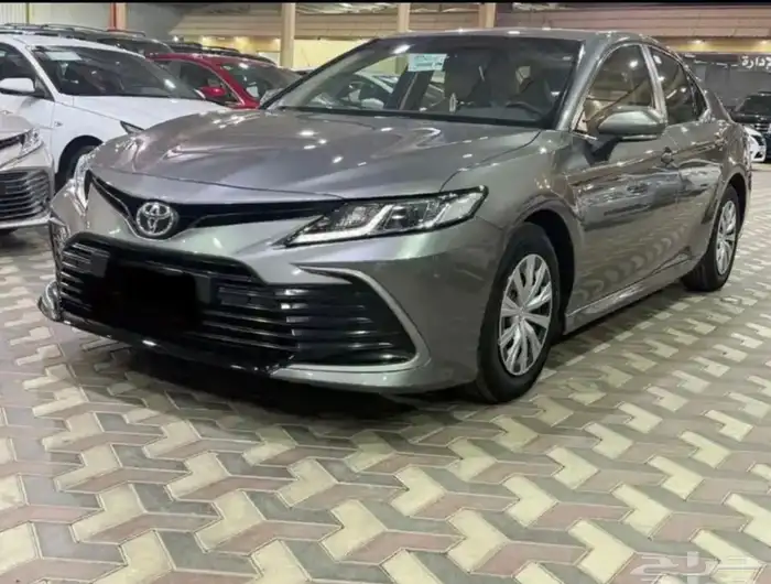 كامري LE موديل 2022 على الشرط شبه وكاله 1