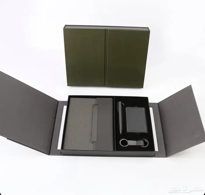 بوكسات وهدايا للموظفين والطلاب والمعلمين 20