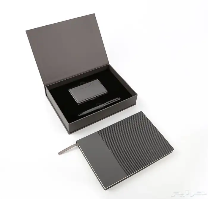 بوكسات وهدايا للموظفين والطلاب والمعلمين 16