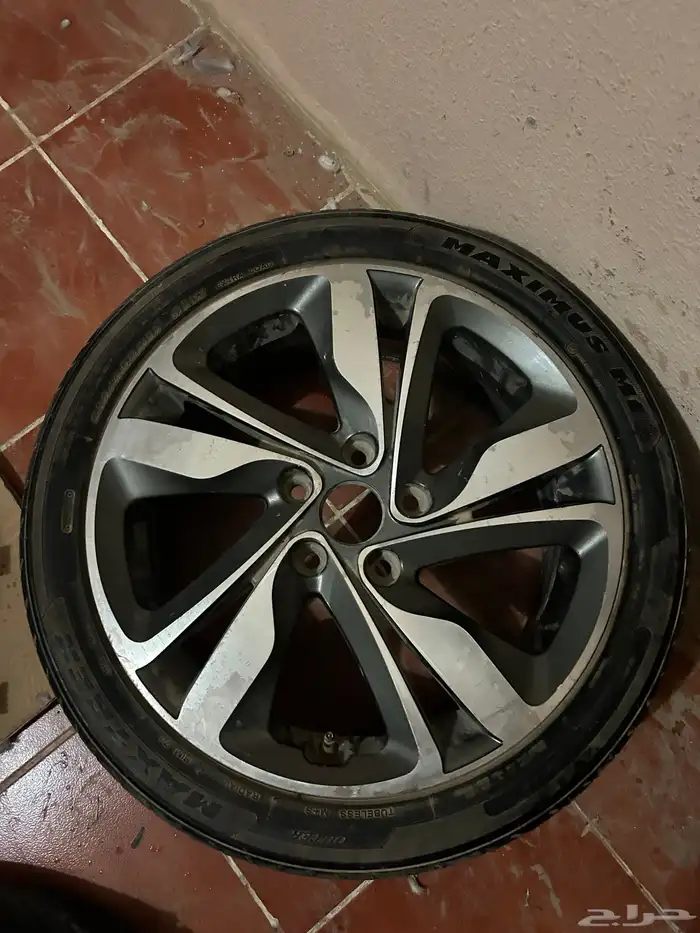 جنط انترا صيني مابها رجه مكحل مع كفر مقاس 17 2015 إلى 2016 0