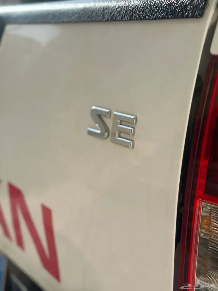 نيسان نفارا 2015 9