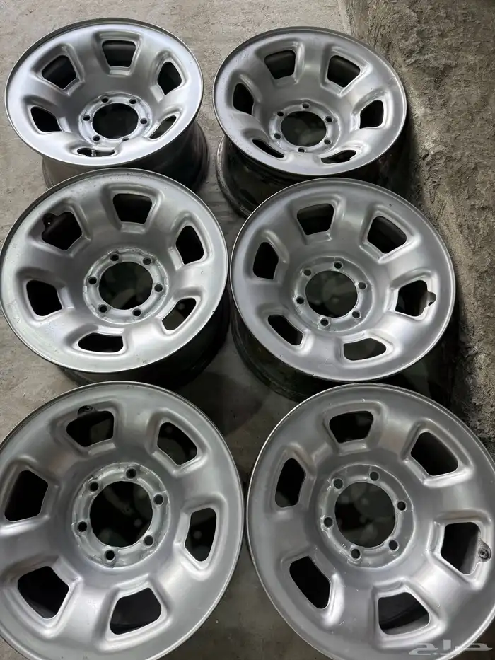 جنوط فتك نيسان مقاس 16 اصلي وكاله نضيفه 7