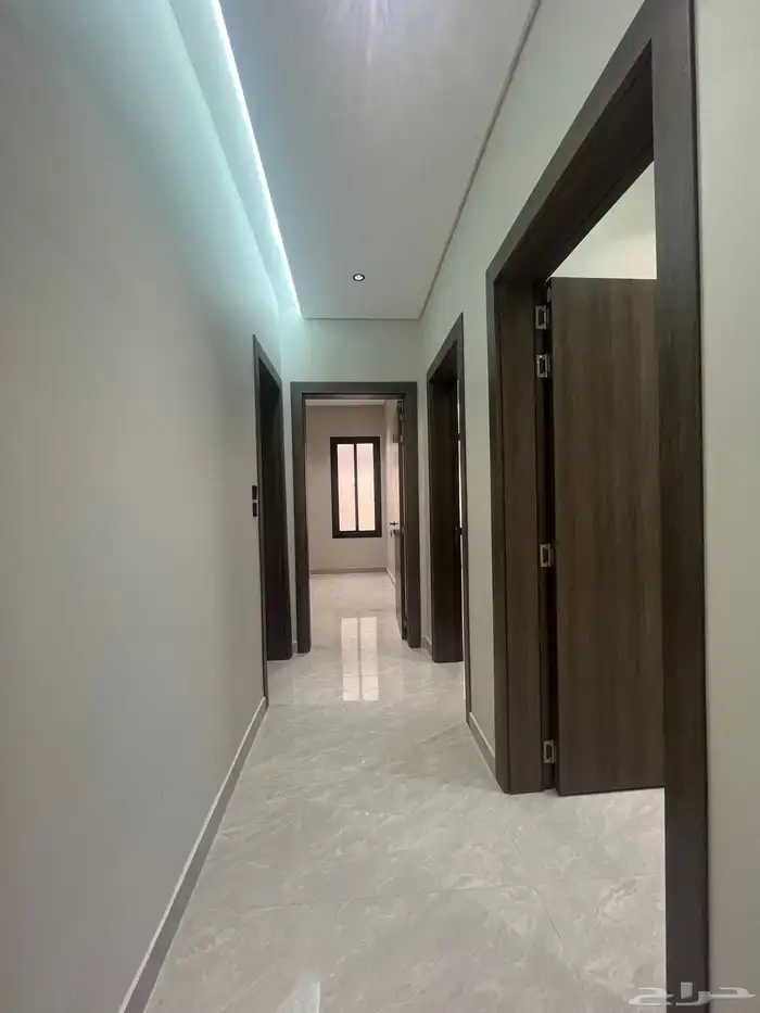 شقق دور ارضى وعلوى للبيع بحى الاخضر 9