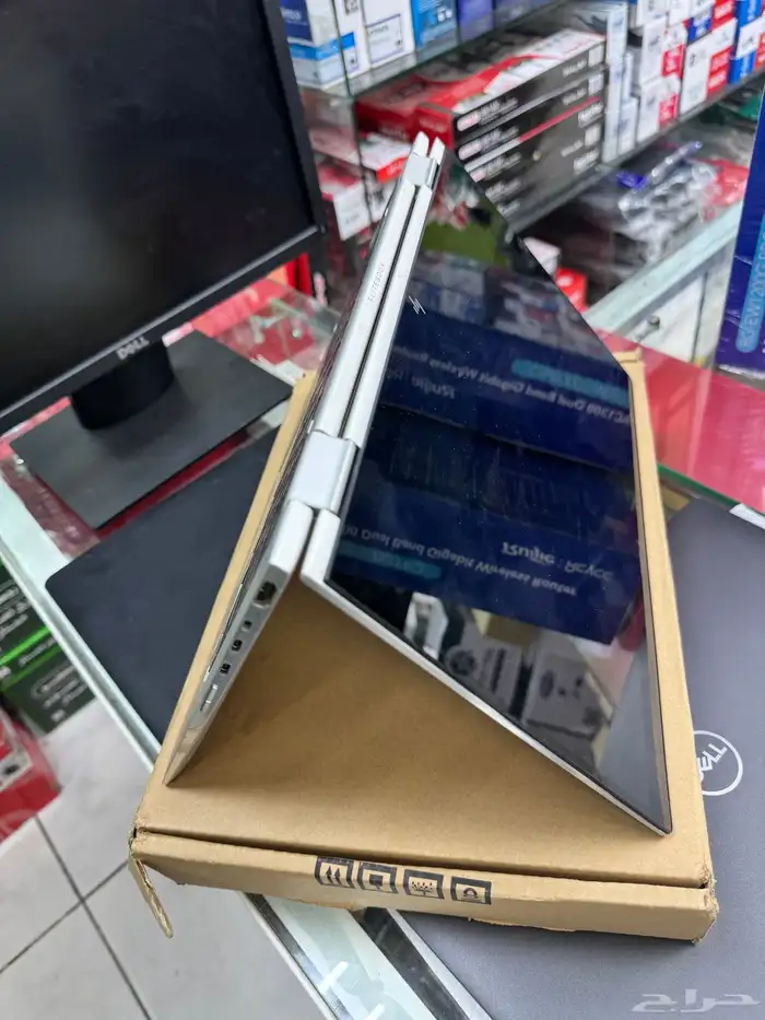 لاب توب اتش 4