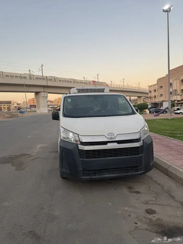 باصات ثلاجة للإيجار 1
