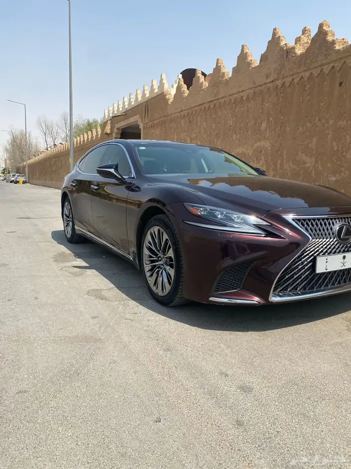 لكزس LS350 21
