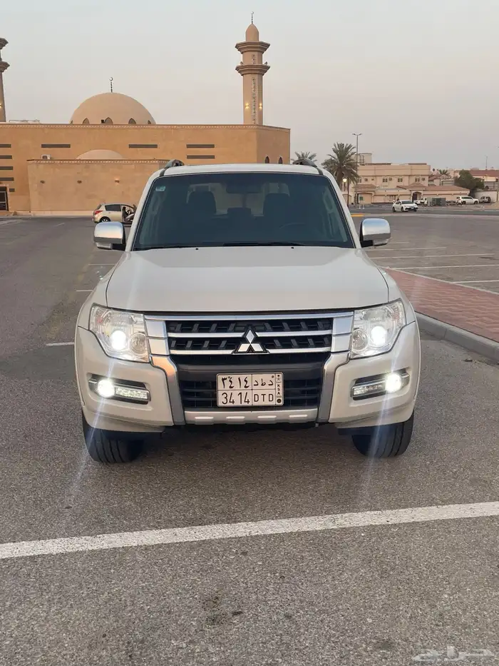 باجيرو ربع فل كامل 2018نضيف ممشى قليل 29