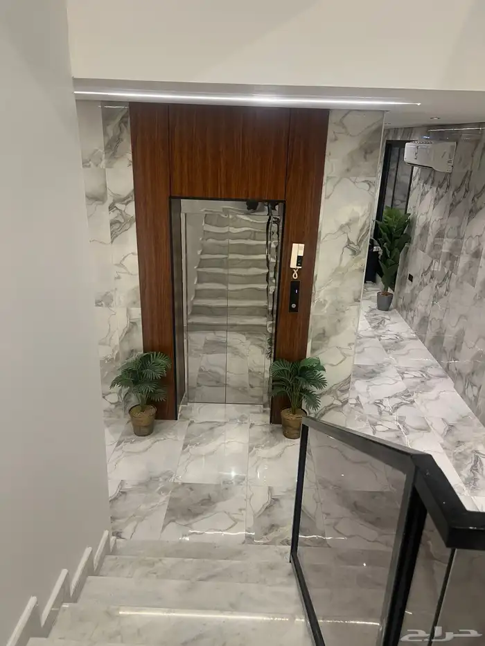 شقق تمليك تشطيب فندقي قرب مارينا مول كورنيش الدمام 3