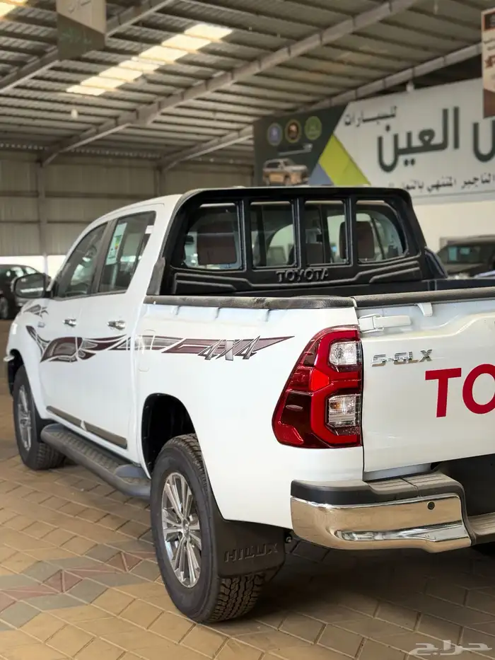 هايلوكس غمارتين دبل بنزين 2025 سعودي تماتيك . 7