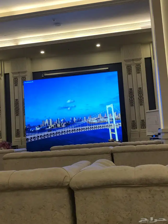 تاجير شاشات بيع شاشات ايضاءات سماعات ميكات مسارح تراسات 7