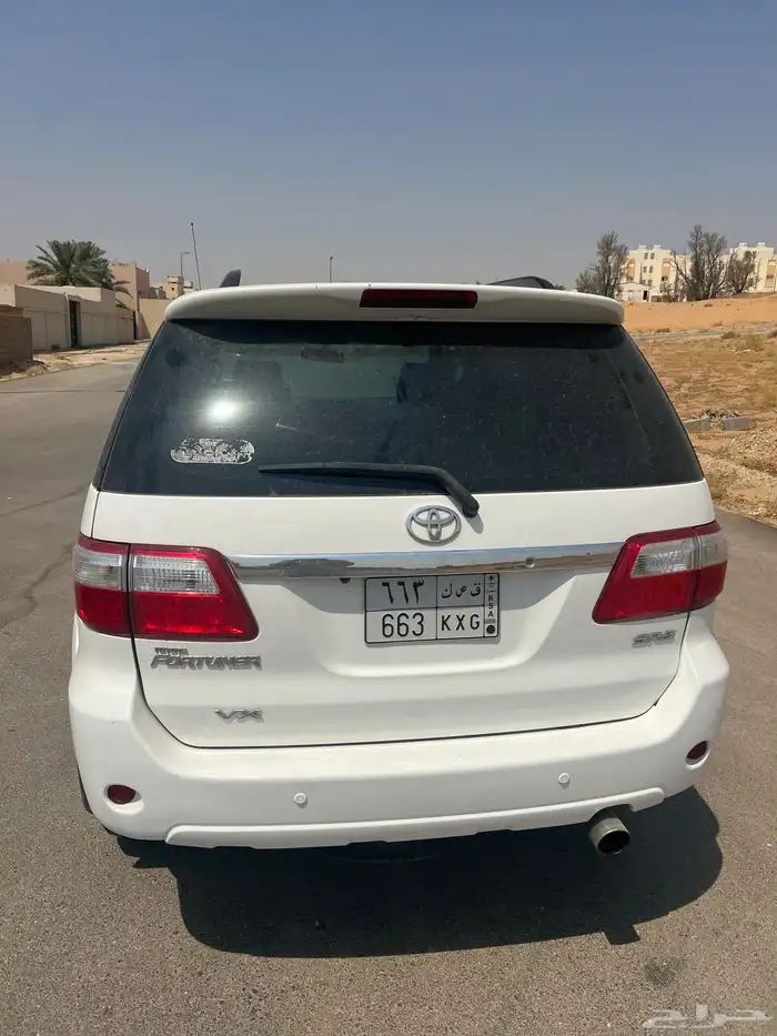 جيب تيويوتا فورشنر فل كامل 2010 ممشي 424 الف على الفحص 0