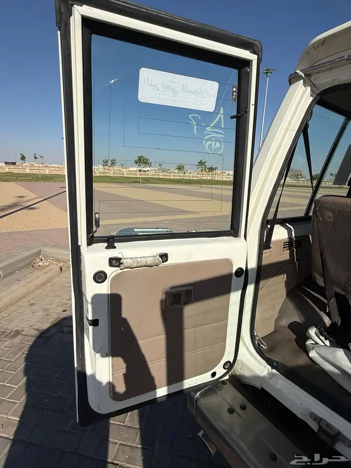جيب ربع 2015 فل كامل بدون ونش خليجي وارد البريمي 19