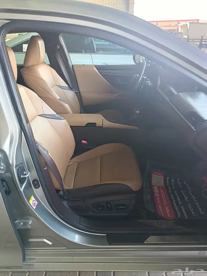 لكزس 2019 - 115 ألف ريال 6