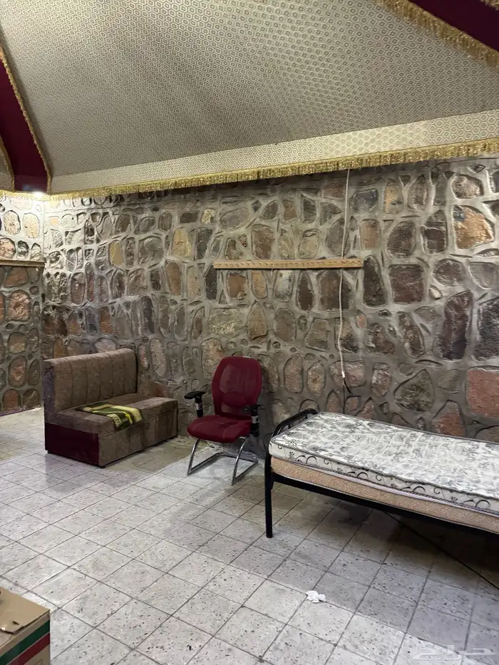 مستودع بمساحة 3815 متر للإيجار 22