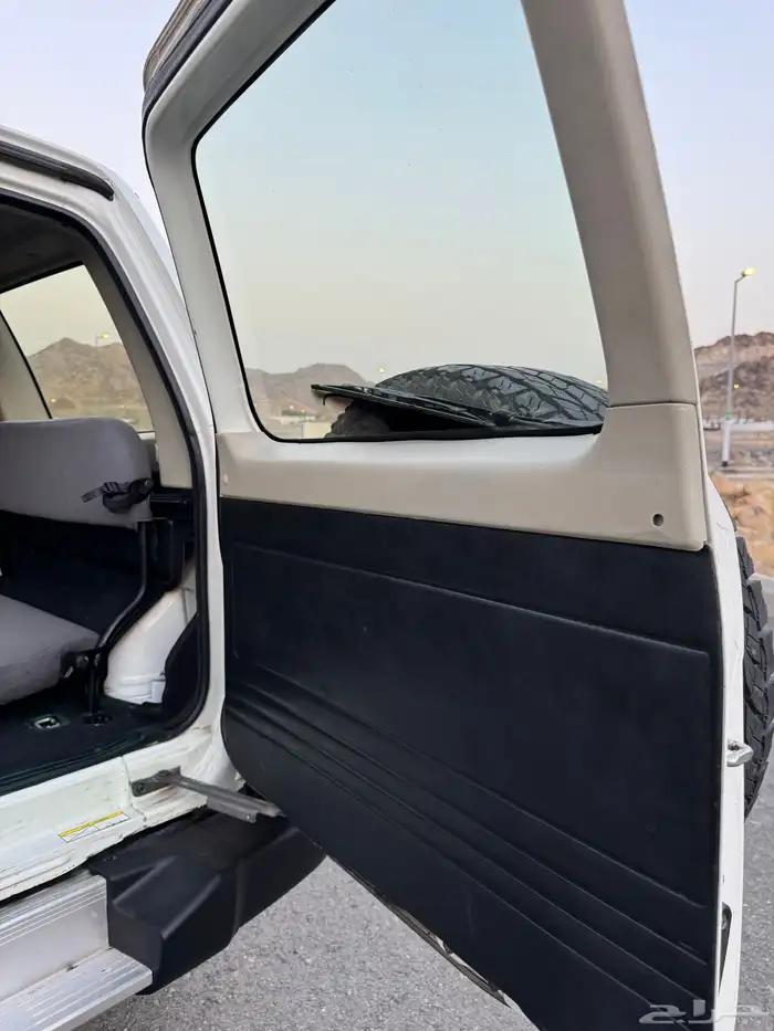 نيسان باترول2009 مخزن تم البيع 26