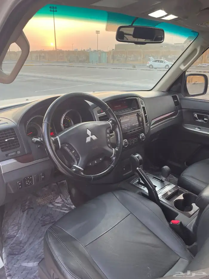 باجيرو ربع فل كامل 2018نضيف ممشى قليل 10