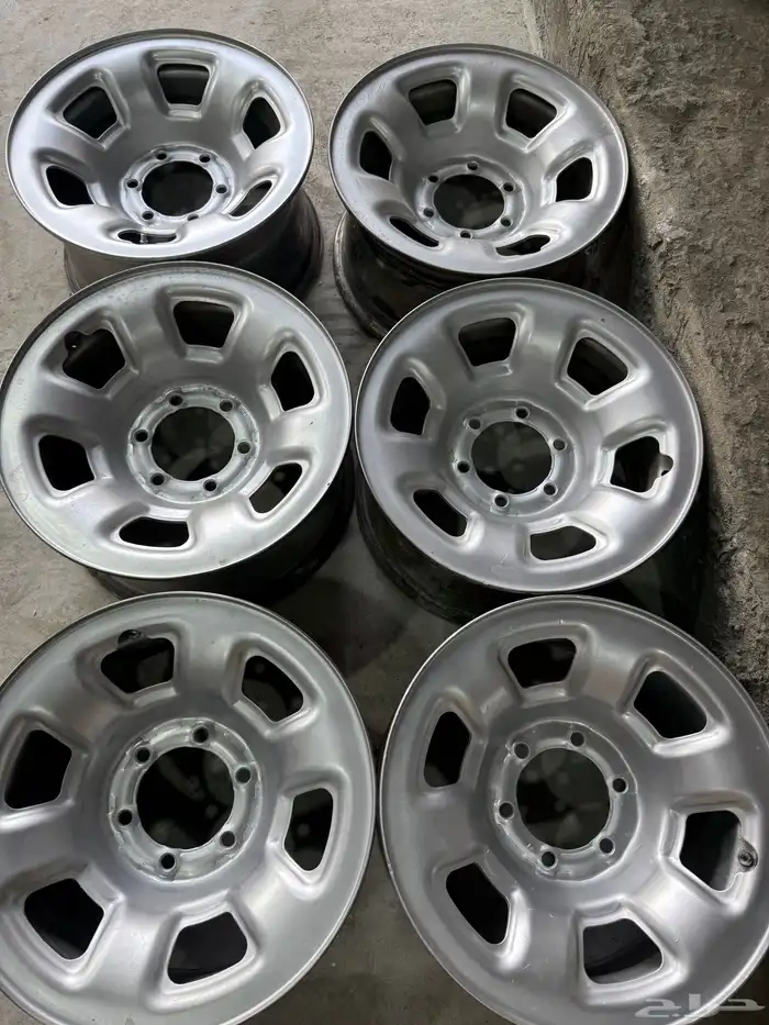 جنوط فتك نيسان مقاس 16 اصلي وكاله نضيفه 6