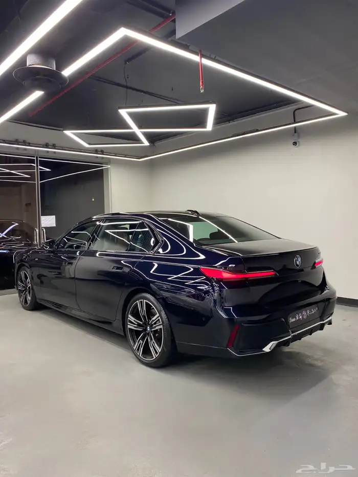 بي ام دبليو 735i 3