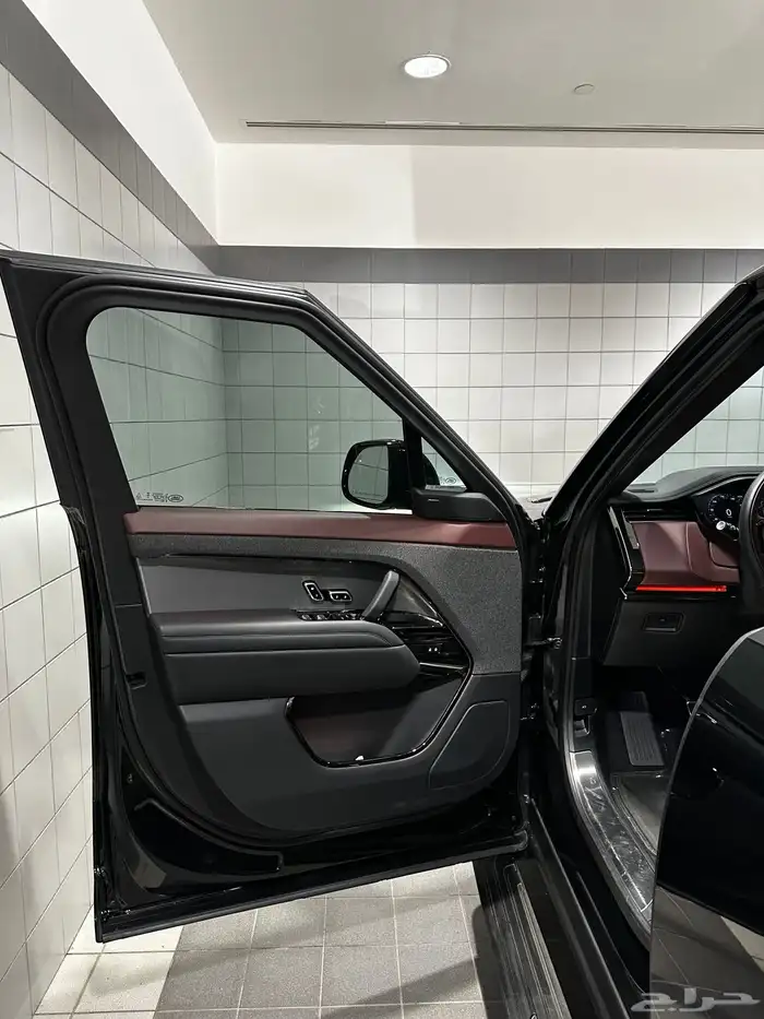 للبيع رنج روفر سبورت 2023 سعودي الناغي مالك اول من الشركة 10