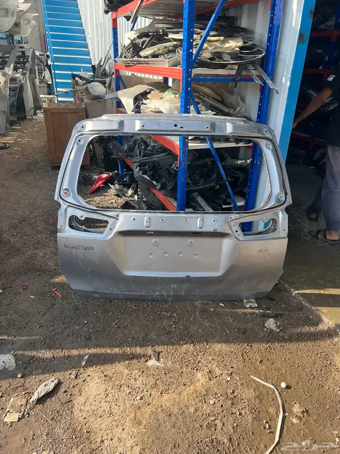 باب شنطة انوفا 2016-2017-2018-2019-2020-2021-2022 3