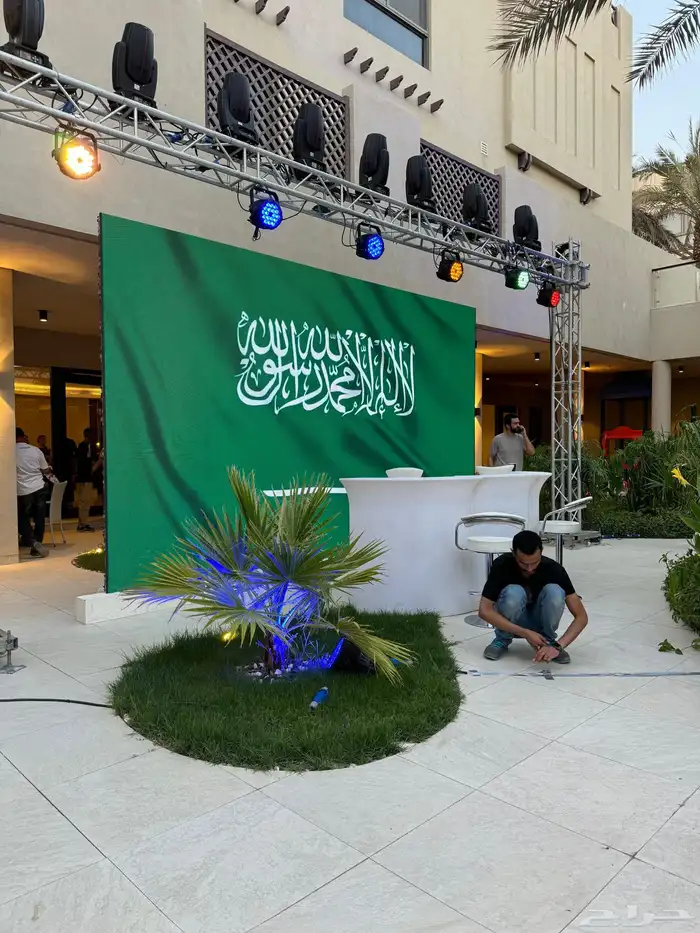 تأجير شاشات 54