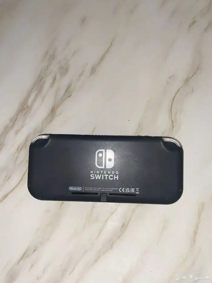نينتندو سويتش لايت 1