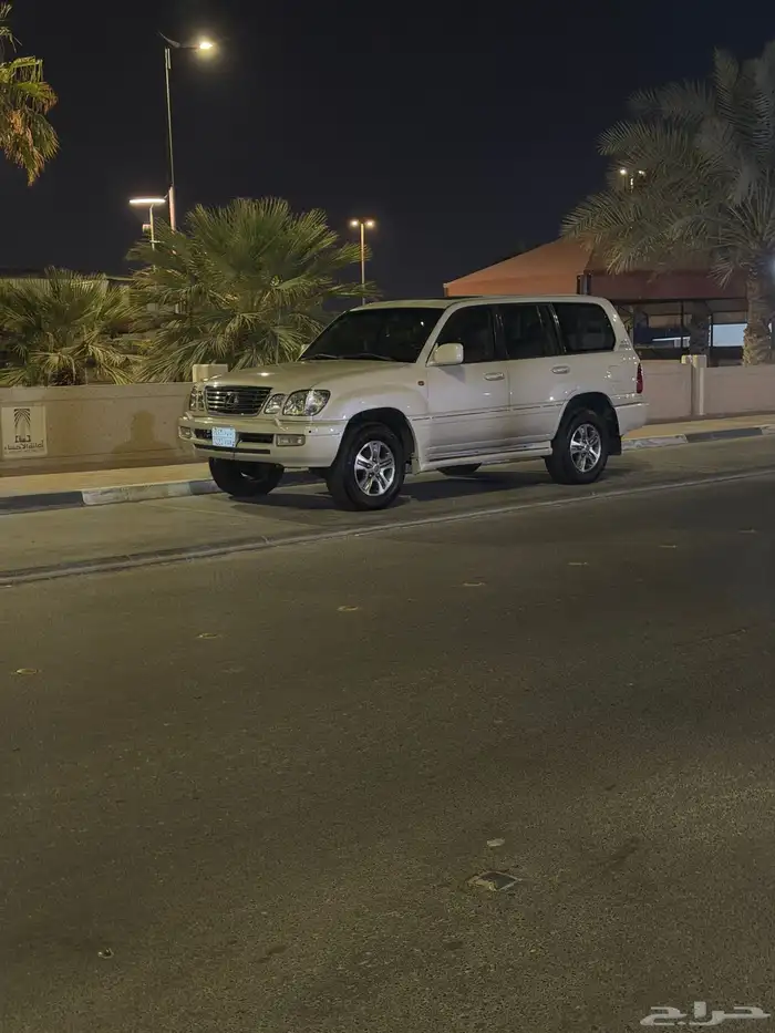 جيب لكزس Lx470 لون كريمي 2006 ممشى 400 42