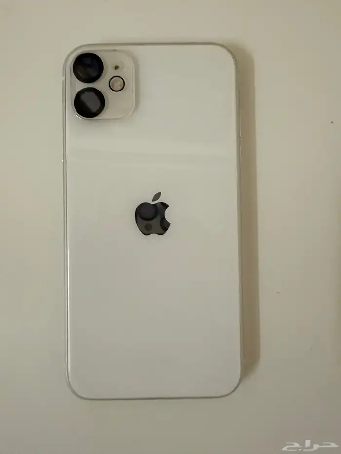 ايفون 11 مافيه خدوش الكاميرا تمام صوت تمام للبيع 0