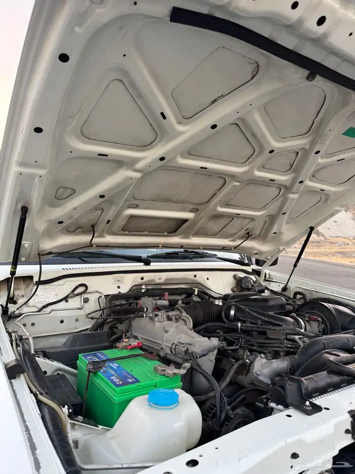 نيسان باترول2009 مخزن تم البيع 40