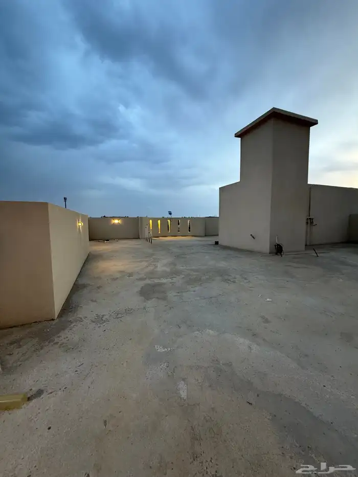للبيع دور ارضى ودور علوى على ارض 501 م بدره الخميس 40