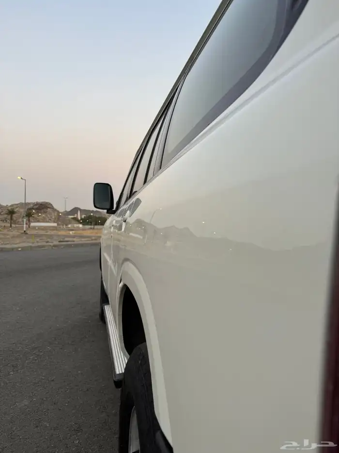 نيسان باترول2009 مخزن تم البيع 6