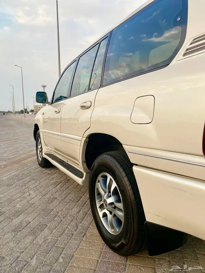 جيب لكزس Lx470 لون كريمي 2006 ممشى 400 51