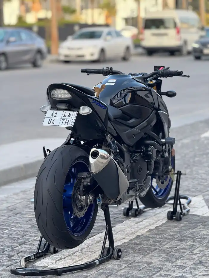 ستريت فايتر 750 2021 ( مباع ) 3