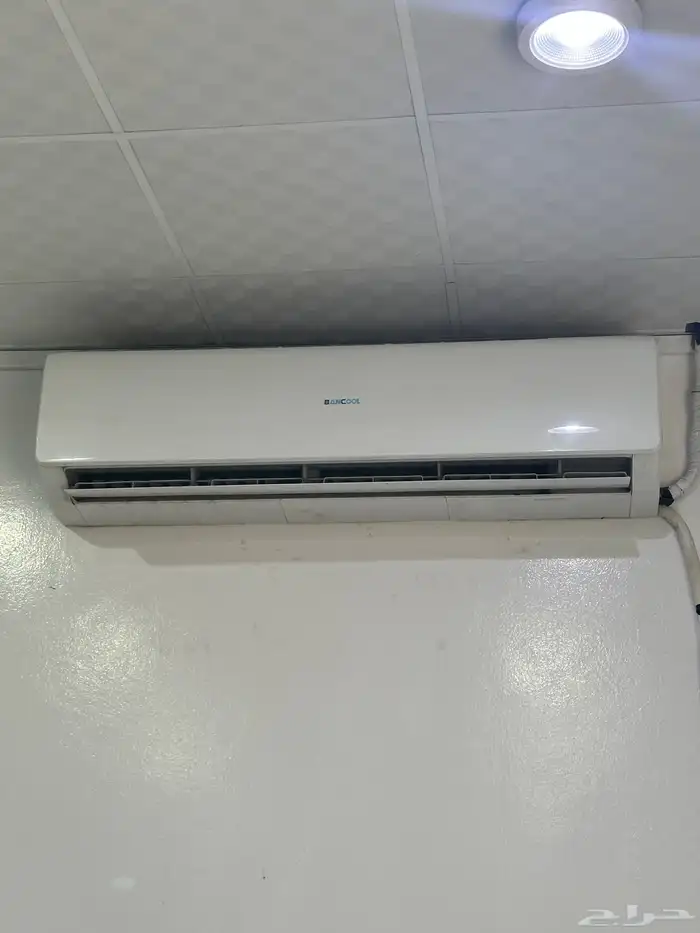 اغراض مطعم بالكامل للبيع استخدام 8 اشهر فقط تقريبآ كل شي جد 23