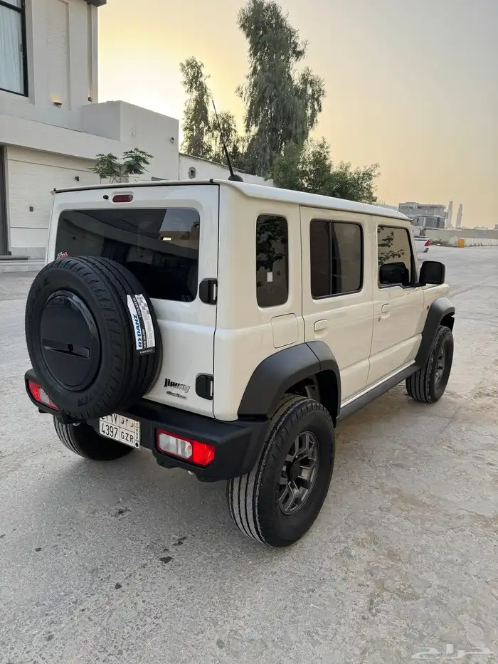 جيب سزوكي جمني 2024 سعودي ماشي 10 الاف 2